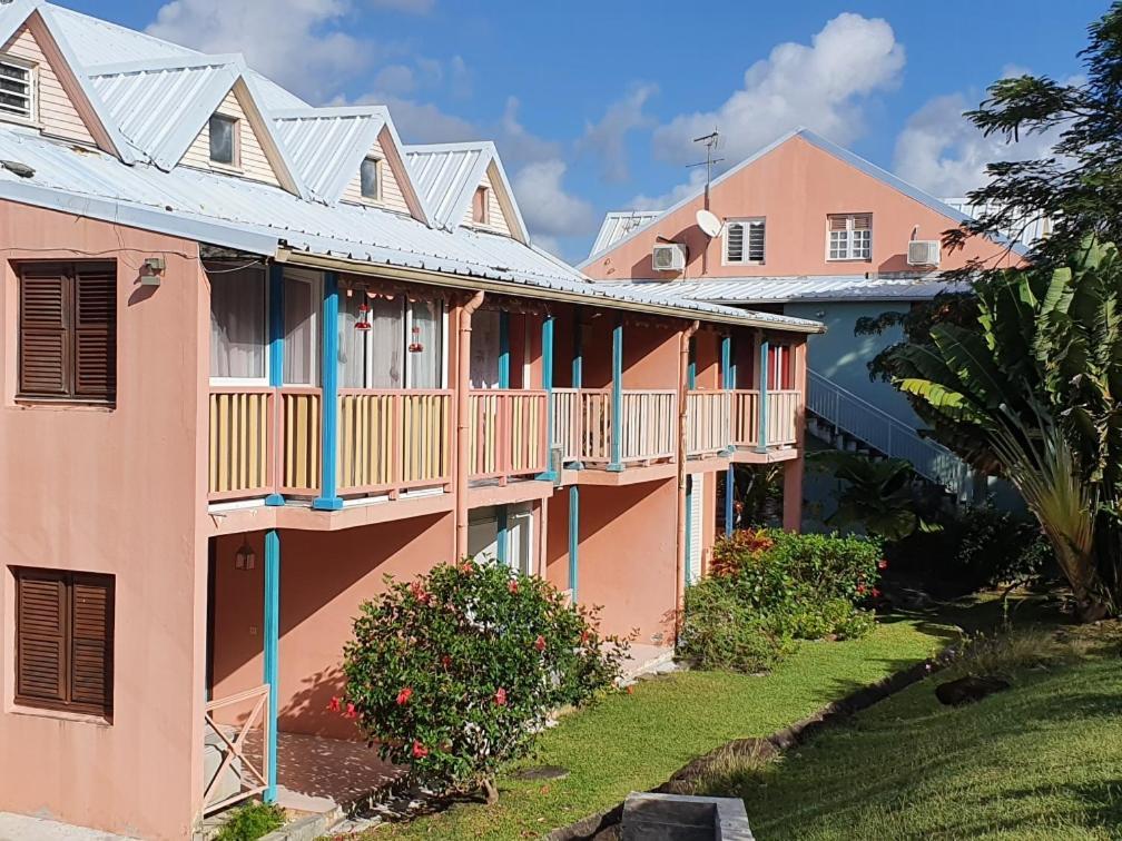Appartement Ker-Eol Residence Canouan Sainte-Anne Avec Piscine 外观 照片
