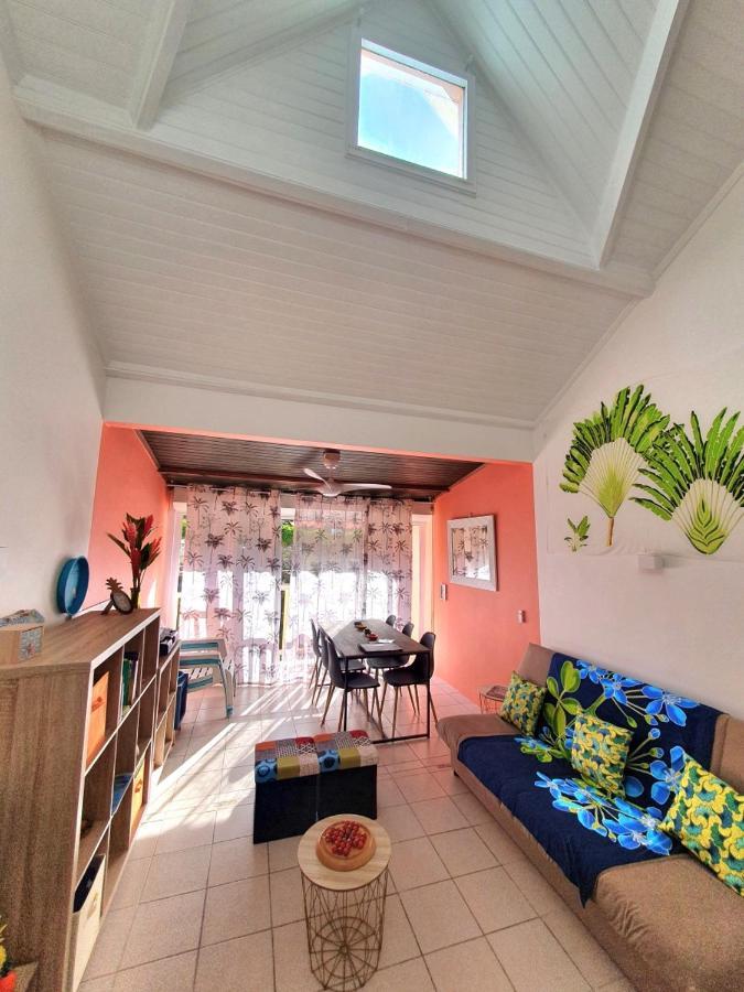 Appartement Ker-Eol Residence Canouan Sainte-Anne Avec Piscine 外观 照片